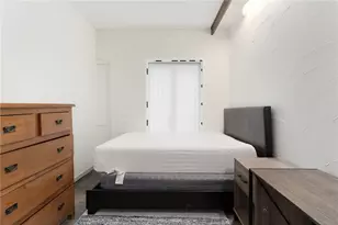 369 Thayer St, Providence, RI 02906 - Photo 13