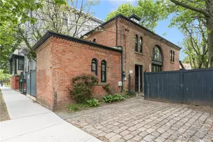 369 Thayer St, Providence, RI 02906 - Photo 1