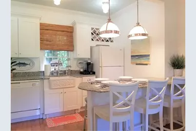 97 Narragansett Avenue #C3, Newport, RI 02840 - Photo 7