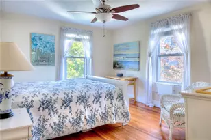 98 John St, Newport, RI 02840 - Photo 15