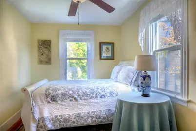 98 John Street, Newport, RI 02840 - Photo 11