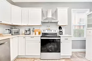 90 University Ave, Providence, RI 02906 - Photo 5