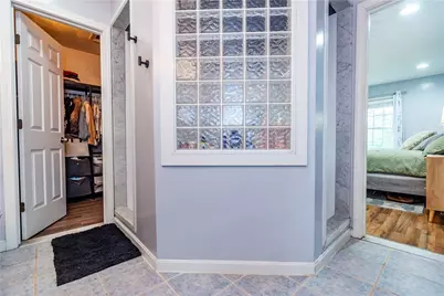 195 Oakland Beach Avenue, Warwick, RI 02889 - Photo 39