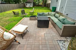 195 Oakland Beach Ave, Warwick, RI 02889 - Photo 47