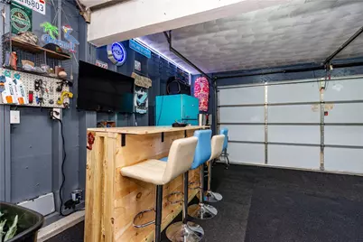 195 Oakland Beach Avenue, Warwick, RI 02889 - Photo 21