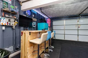 195 Oakland Beach Ave, Warwick, RI 02889 - Photo 21