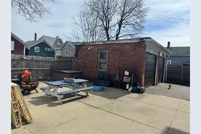 31 Hawes Street, Central Falls, RI 02863 - Photo 3