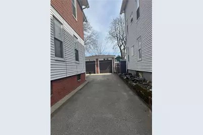 31 Hawes Street, Central Falls, RI 02863 - Photo 5