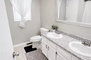 30 Sprague Cir, Johnston, RI 02919 - Photo 13