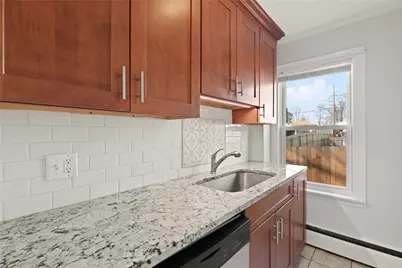 5 Fountain Street, West Warwick, RI 02893 - Photo 9