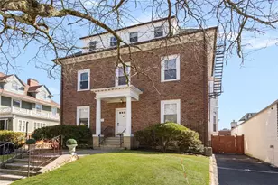 23 S Angell St, Providence, RI 02906 - Photo 1