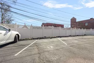 23 S Angell St, Providence, RI 02906 - Photo 19