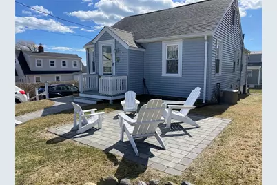 20 St. James Road, Narragansett, RI 02896 - Photo 3