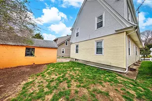 64 Harvard St, Pawtucket, RI 02860 - Photo 37