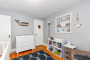 37 Grand Ave, Pawtucket, RI 02861 - Photo 11