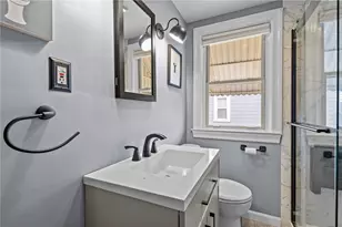 28 Corrente Ave, Pawtucket, RI 02861 - Photo 3