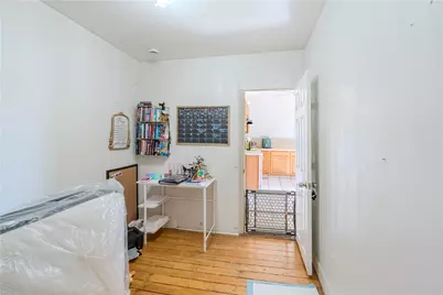 56 Oakland Avenue, Cranston, RI 02910 - Photo 35