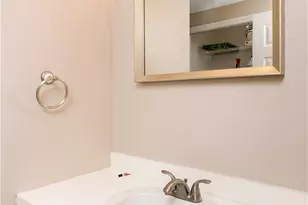 25 Belfield Dr, Johnston, RI 02919 - Photo 29