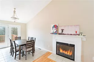 25 Belfield Dr, Johnston, RI 02919 - Photo 19