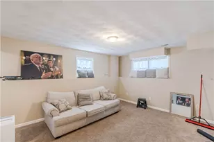 25 Belfield Dr, Johnston, RI 02919 - Photo 25