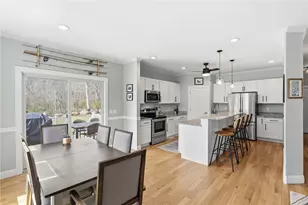 50 Greenbrier Cir, Richmond, RI 02892 - Photo 9