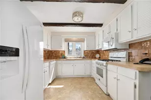 98 Gloucester St, Providence, RI 02908 - Photo 5