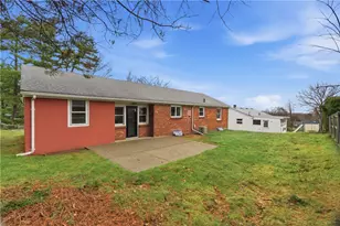 44 Valente Dr, Cranston, RI 02920 - Photo 27