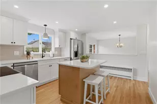 44 Valente Dr, Cranston, RI 02920 - Photo 5