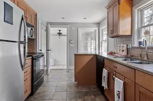 4 Karen Ann Dr, Smithfield, RI 02917 - Photo 9