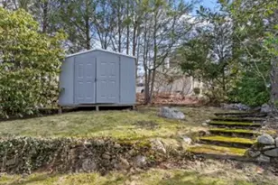 4 Karen Ann Dr, Smithfield, RI 02917 - Photo 27