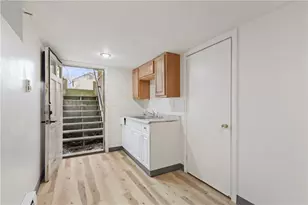 400 Benefit St, Pawtucket, RI 02903 - Photo 33