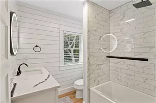 23 Pell St, Newport, RI 02840 - Photo 17