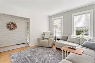 23 Pell St, Newport, RI 02840 - Photo 3