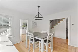 23 Pell St, Newport, RI 02840 - Photo 9