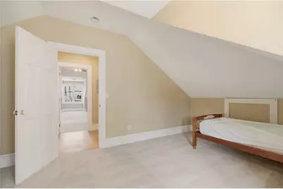 24 Spring Street, Newport, RI 02840 - Photo 25