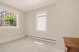 24 Spring St, Newport, RI 02840 - Photo 15