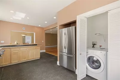 24 Spring Street, Newport, RI 02840 - Photo 7
