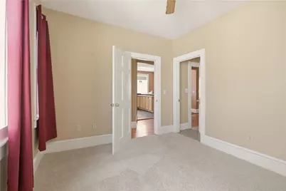 24 Spring Street, Newport, RI 02840 - Photo 19