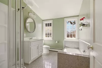 24 Spring Street, Newport, RI 02840 - Photo 23
