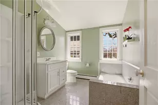 24 Spring St, Newport, RI 02840 - Photo 23
