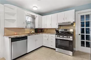 147 Church St, Westerly, RI 02808 - Photo 5