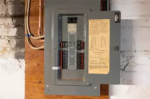 28 Rosewood Ave, Cranston, RI 02905 - Photo 49