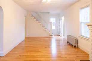 28 Rosewood Ave, Cranston, RI 02905 - Photo 13