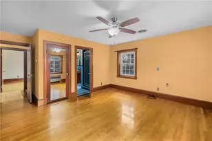 229 Lynch St, Providence, RI 02908 - Photo 17