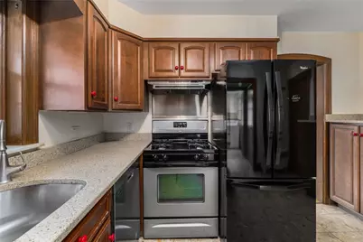 229 Lynch Street, Providence, RI 02908 - Photo 31