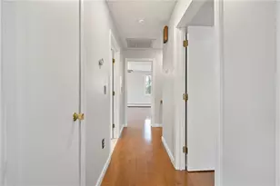 65 Traymore St, Cranston, RI 02920 - Photo 21