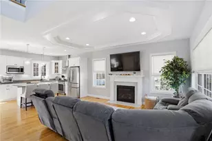 77 Theresa Marie Ave, Woonsocket, RI 02895 - Photo 11