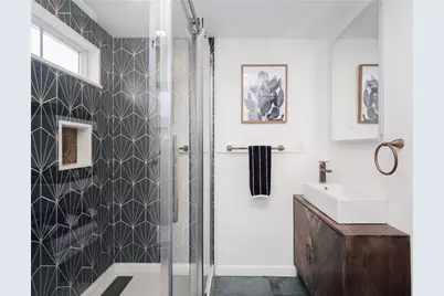 100 Renfrew Avenue, Middletown, RI 02842 - Photo 13