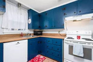 107 Keystone Dr, Warwick, RI 02886 - Photo 7