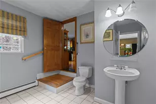 375 Franklin Rd, Coventry, RI 02816 - Photo 11